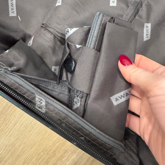 AWAY The Bigger Carry On Suitcase - Picture 10 of 14